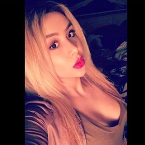 Meet your Posher, Stephanie